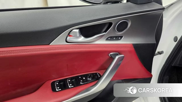 Kia Stinger id 5013599 из Кореи 22