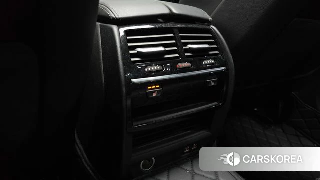 BMW 5 Series (G30) id 4992795 из Кореи 22