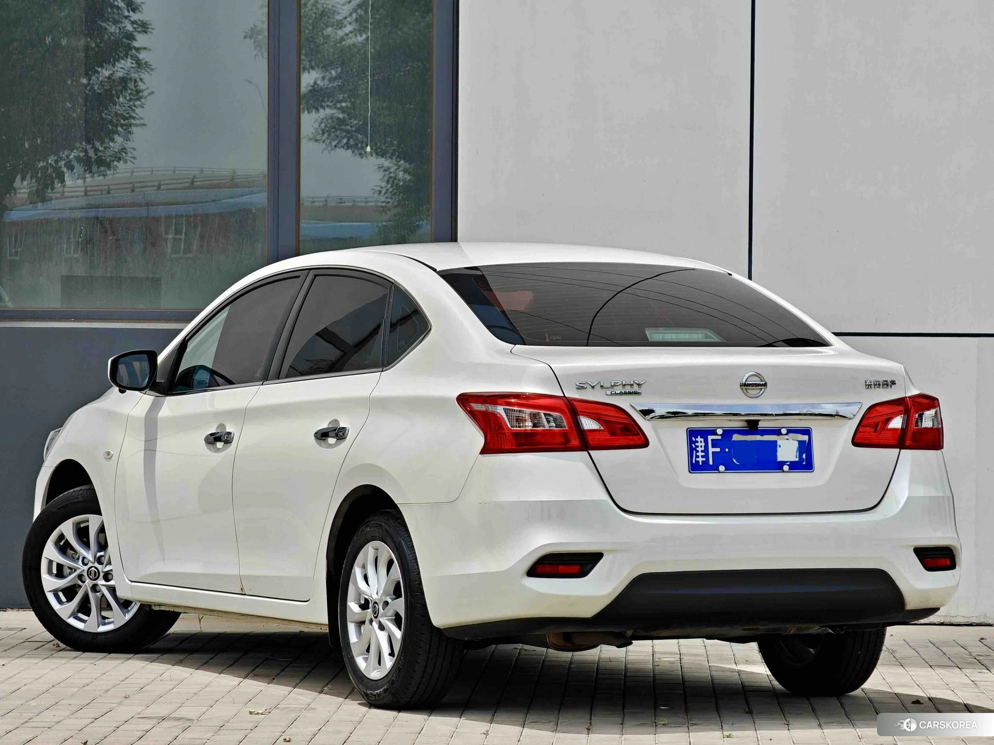 Nissan Sylphy 2021 Белый из Китая, фото 6