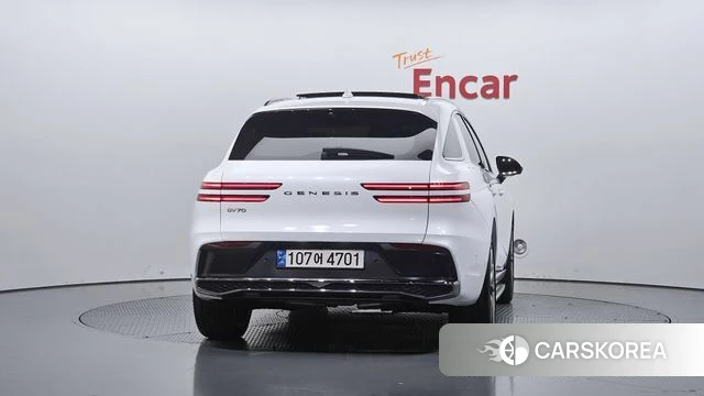 Genesis GV70 id 4964629 из Кореи 23