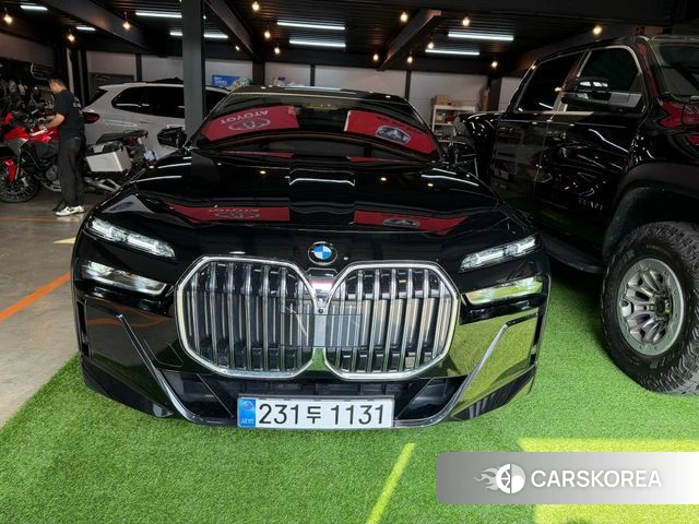 BMW 7 Series (G70) id 4990371 из Кореи 13