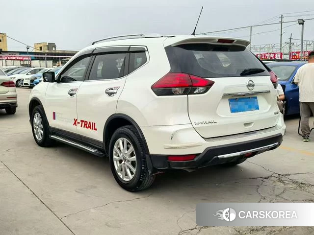 Nissan X-Trail 2021 Белый из Китая, фото 3