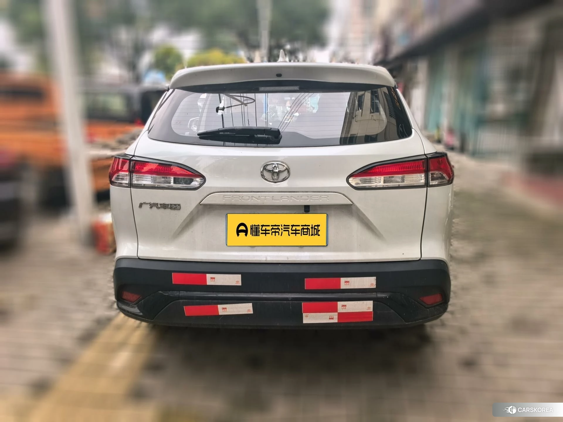 Toyota Frontlander 2023 Белый из Китая, фото 3