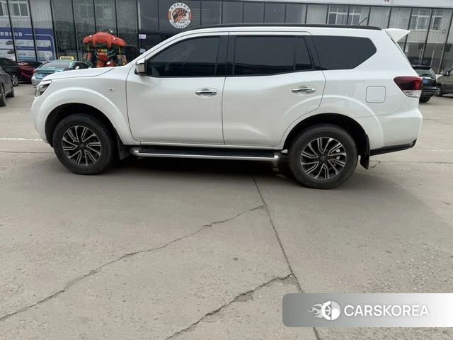 Nissan Terra 2023 Белый из Китая, фото 3