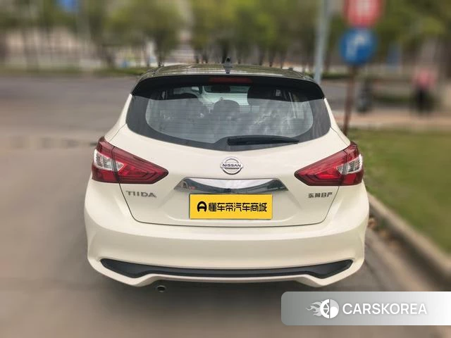 Nissan Tiida 2021 Другой из Китая, фото 3