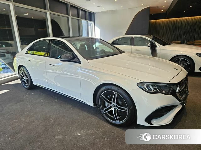 Mercedes-Benz E-Class W214 2026 Белый из Кореи, фото 5