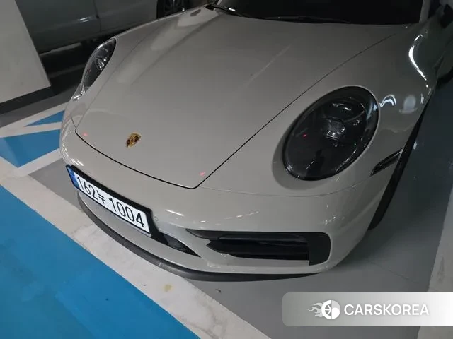 Porsche 911(992) id 3305473 из Кореи 13
