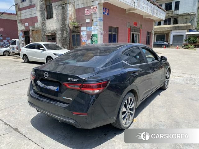 Nissan Sylphy 2023 Черный из Китая, фото 3