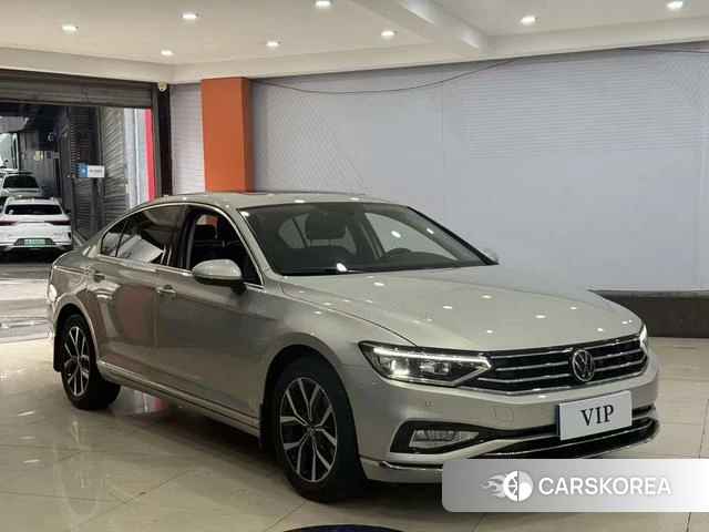 Volkswagen Magotan 2021 Шампань из Китая, фото 3