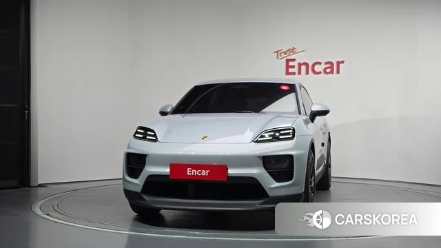 Porsche Makan EV id 4949882 из Кореи 13