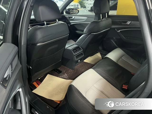 Audi A6L 2021 Черный из Китая, фото 3