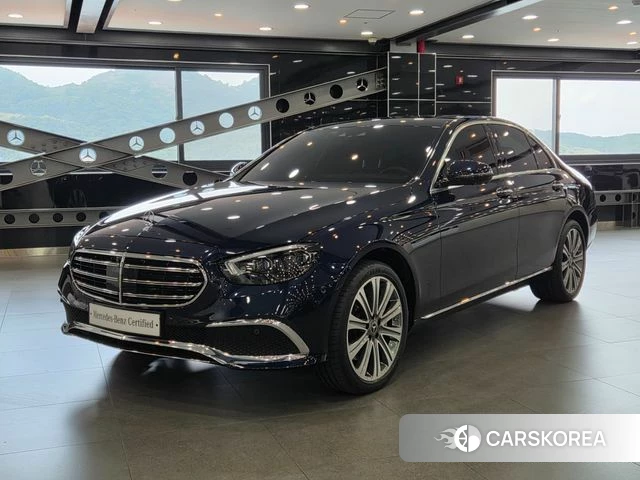 Mercedes-Benz E-Class W213 2022 Синий из Кореи, фото 3