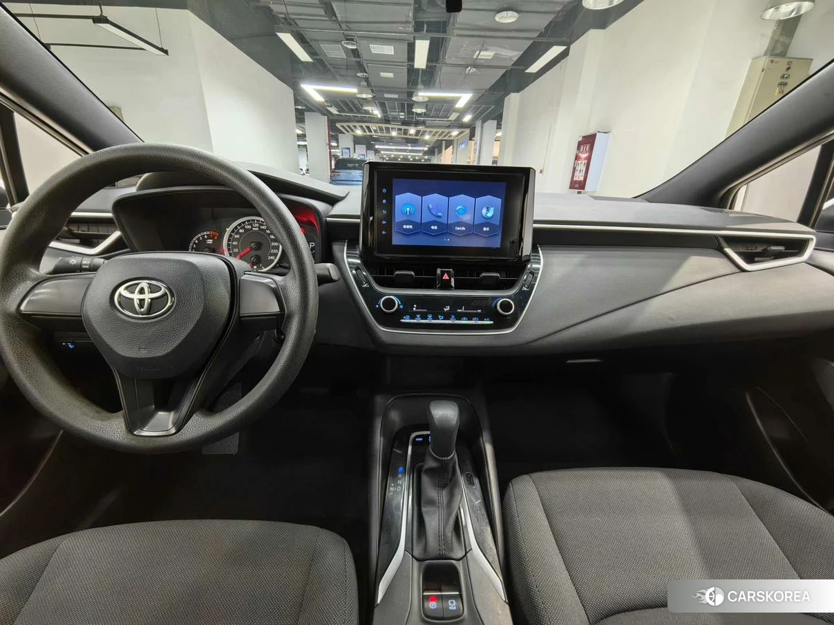 Toyota Levin 2021 Белый из Китая, фото 3