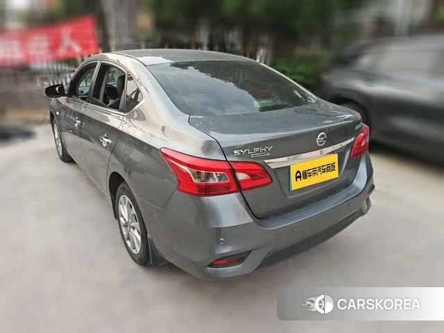 Nissan Sylphy 2024 Темно-серый из Китая, фото 5