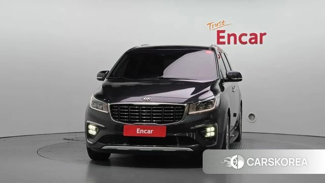 Kia The New Carnival id 5048408 из Кореи 23