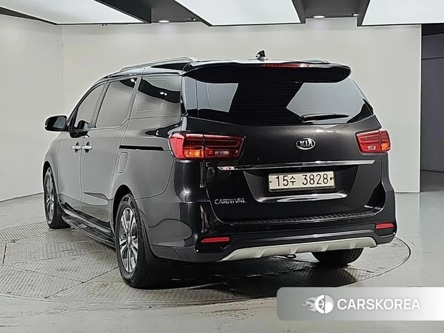 Kia The New Carnival id 5023645 из Кореи 11