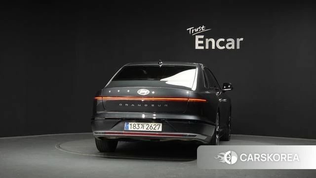 Hyundai Grandeur (GN7) id 5026654 из Кореи 23