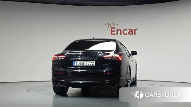 Maserati Ghibli id 5012697 из Кореи 23