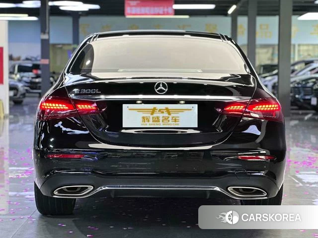 Mercedes-Benz E-Class 2022 Другой из Китая, фото 3
