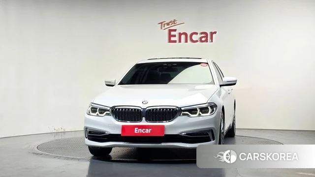 BMW 5 Series (G30) id 5041598 из Кореи 23
