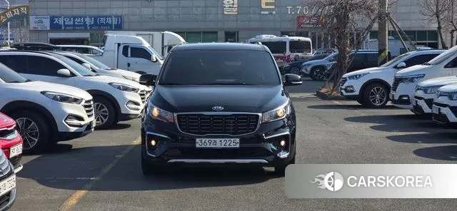Kia The New Carnival id 3682011 из Кореи 13