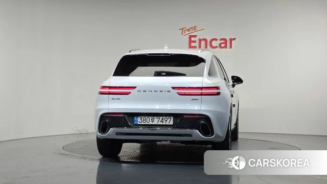 Genesis GV70 id 4986247 из Кореи 23