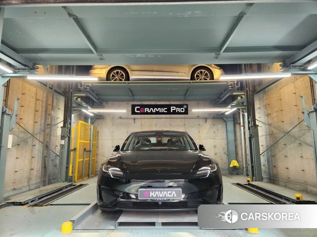 Tesla Model 3 2026 Черный из Кореи, фото 3