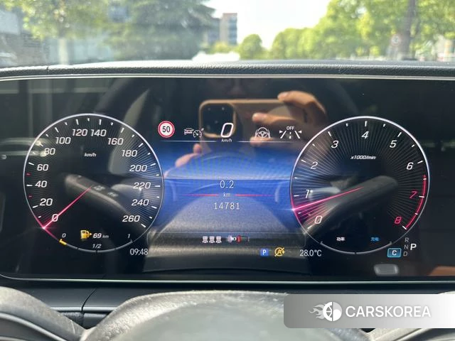 Mercedes-Benz GLE 2025 Черный из Китая, фото 3