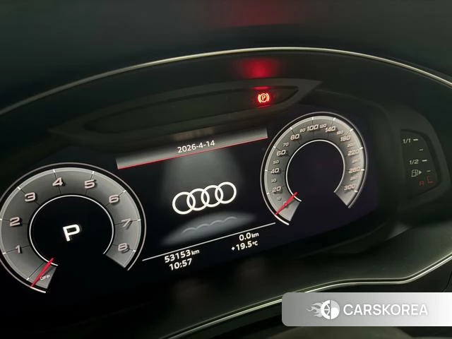 Audi A6 2021 Черный из Китая, фото 4