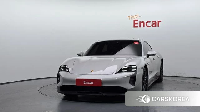 Porsche Taycan id 4778647 из Кореи 23