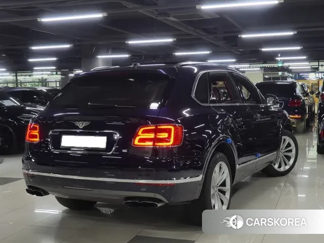 Bentley Bentayga id 3646646 из Кореи 10