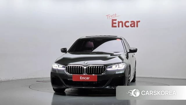 BMW 5 Series (G30) id 5012627 из Кореи 23