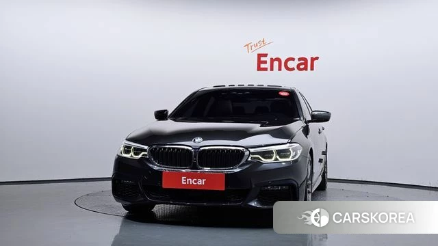 BMW 5 Series (G30) id 4992824 из Кореи 13