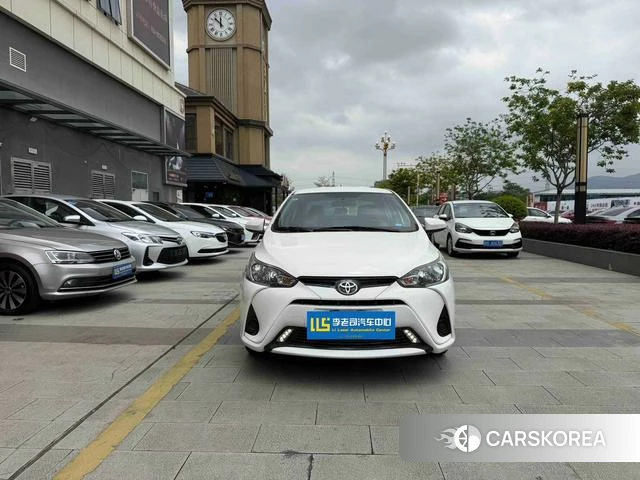 Toyota Yaris L 2023 Белый из Китая, фото 3