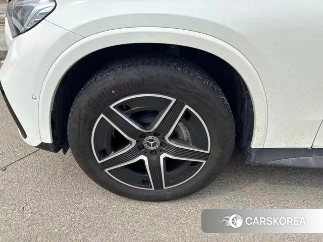 Mercedes-Benz GLC 2024 Белый из Китая, фото 3
