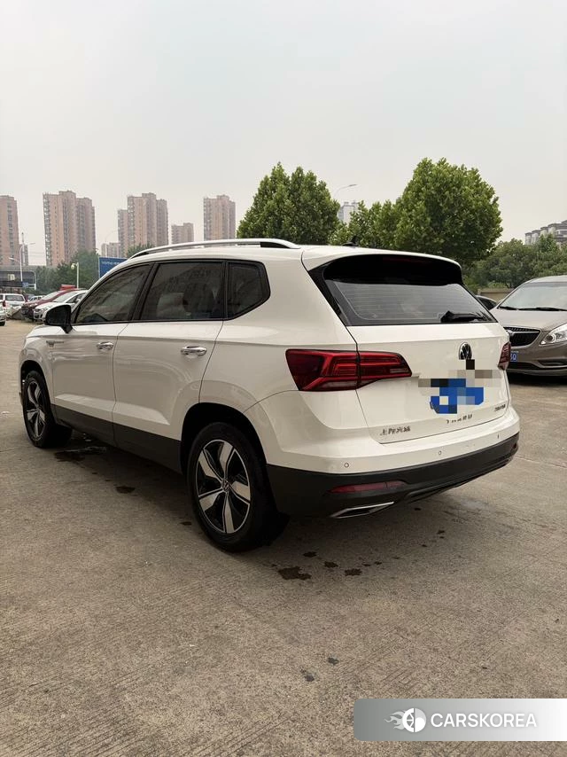 Volkswagen Tharu 2021 Белый из Китая, фото 4