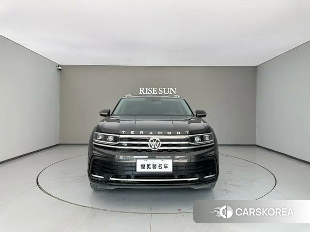 Volkswagen Teramont 2022 Темно-серый из Китая, фото 3