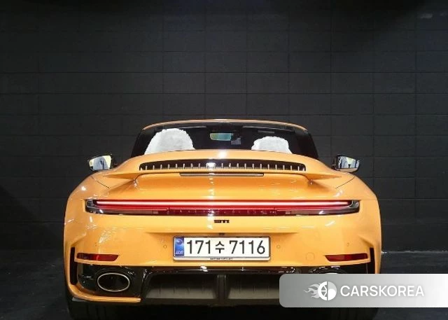 Porsche 911(992) id 4979929 из Кореи 13