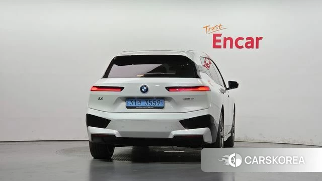 BMW iX id 4922328 из Кореи 23