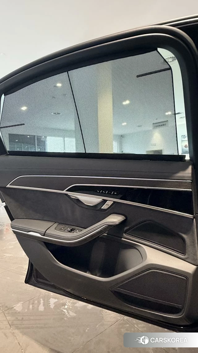 Audi A8 2025 Черный из Китая, фото 5