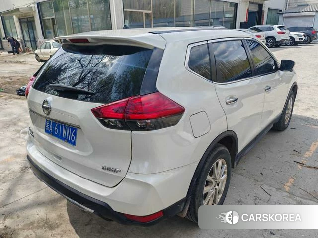 Nissan X-Trail 2022 Белый из Китая, фото 3