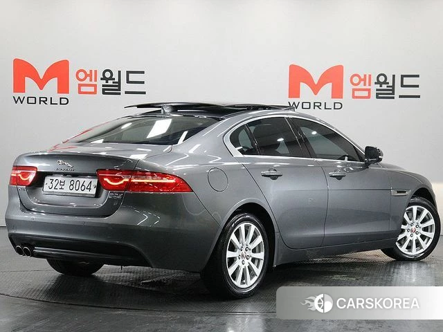 Jaguar XE id 4717823 из Кореи 12