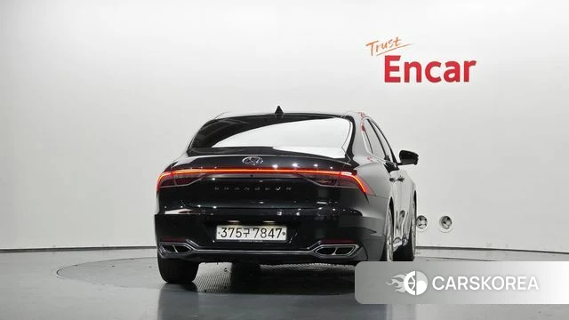 Hyundai The New Grandeur IG Hybrid id 5013387 из Кореи 23