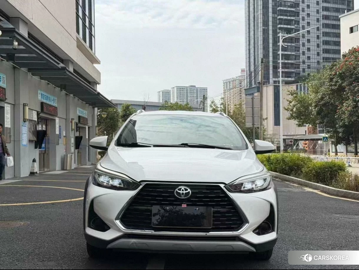 Toyota Yaris L 2021 Белый из Китая, фото 4
