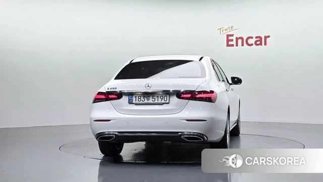 Mercedes-Benz E-Class W213 id 4918113 из Кореи 23