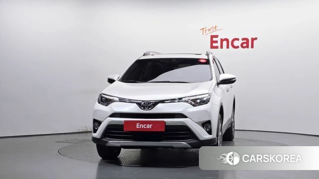 Toyota RAV4 id 4998820 из Кореи 13