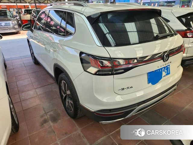 Volkswagen Tayron 2023 Белый из Китая, фото 3