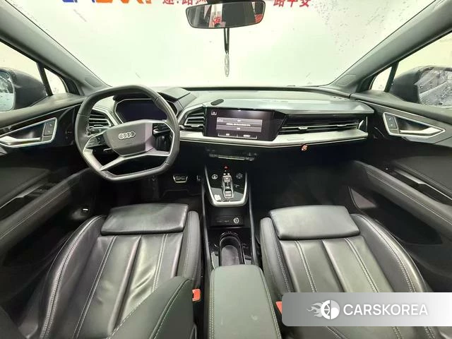 Audi Q4 2022 Синий из Китая, фото 3