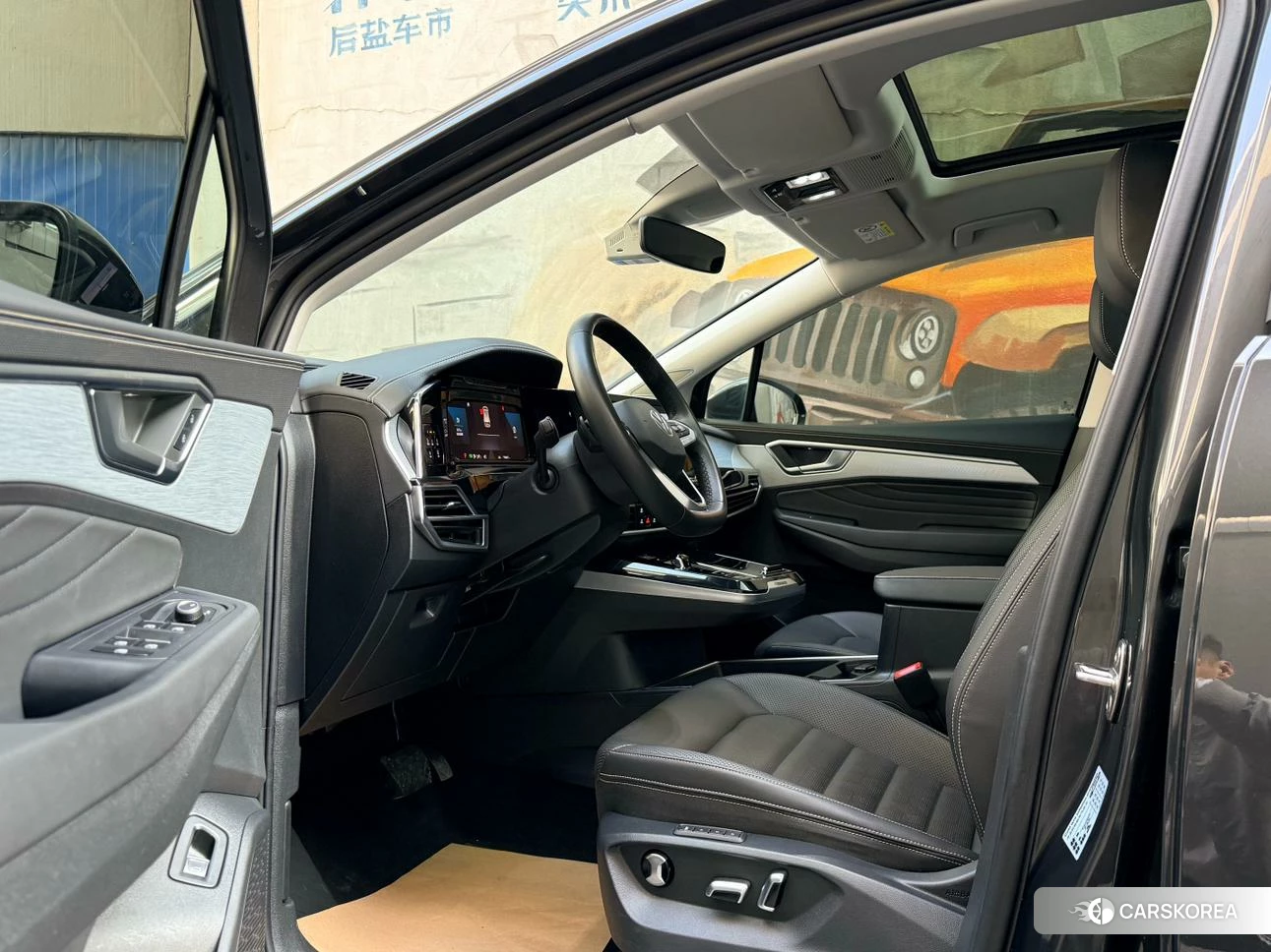 Volkswagen Talagon 2023 Темно-серый из Китая, фото 3