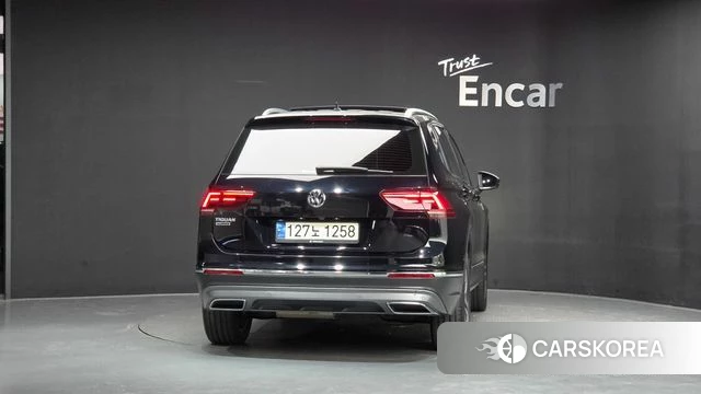 Volkswagen Tiguan Allspace id 5034914 из Кореи 23